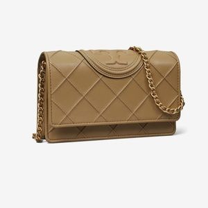 NEW Tory Burch Fleming Soft Chain Wallet